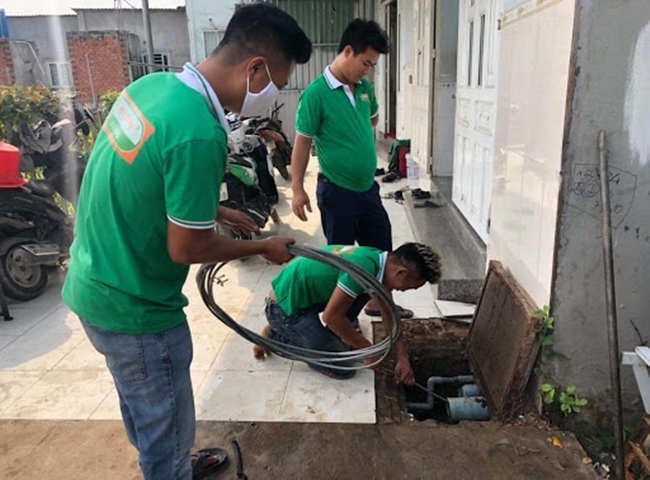 C&ocirc;ng ty h&uacute;t bể mỡ tphcm