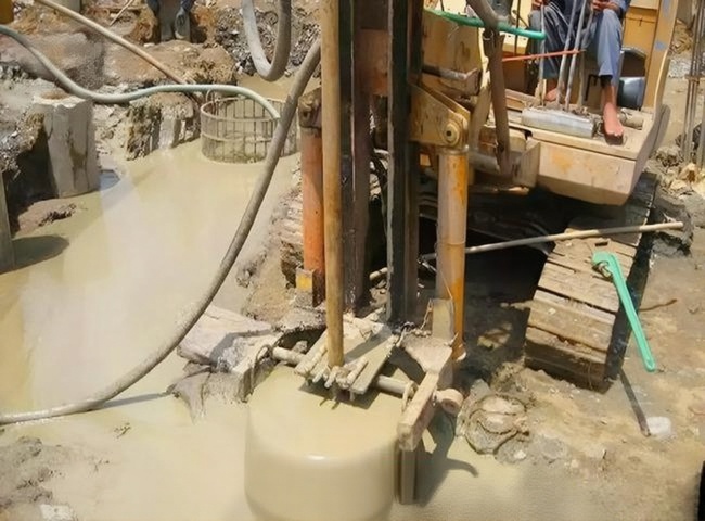 Dịch vụ hút bùn khoan cọc nhồi