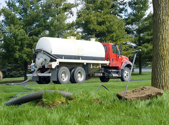 Công ty rút hầm cầu TPHCM có quy trình phục vụ chuyên nghiệp