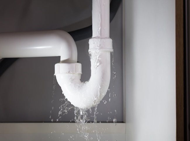 C&oacute; nhiều c&aacute;ch xử l&yacute; ống tho&aacute;t nước bị nghẹt theo từng trường hợp tắc nghẽn