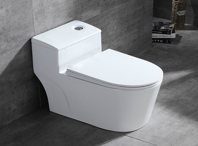 Một v&agrave;i điểm cần ch&uacute; &yacute; khi sử dụng bồn cầu