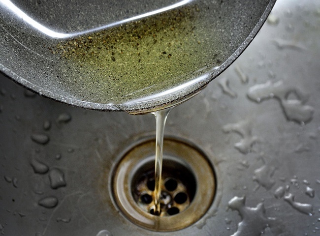 Những lưu &yacute; khi xử l&yacute; dầu mở thừa 