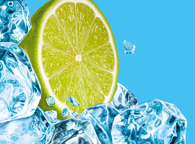 Khử m&ugrave;i h&ocirc;i nh&agrave; vệ sinh bằng hỗn hợp chanh đ&aacute;