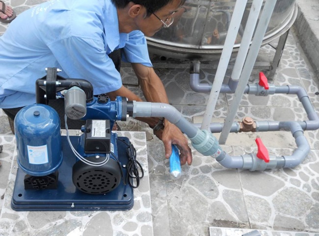 dịch vụ vệ sinh bồn nước quận 1